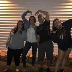 Meet your Posher, Stephanie